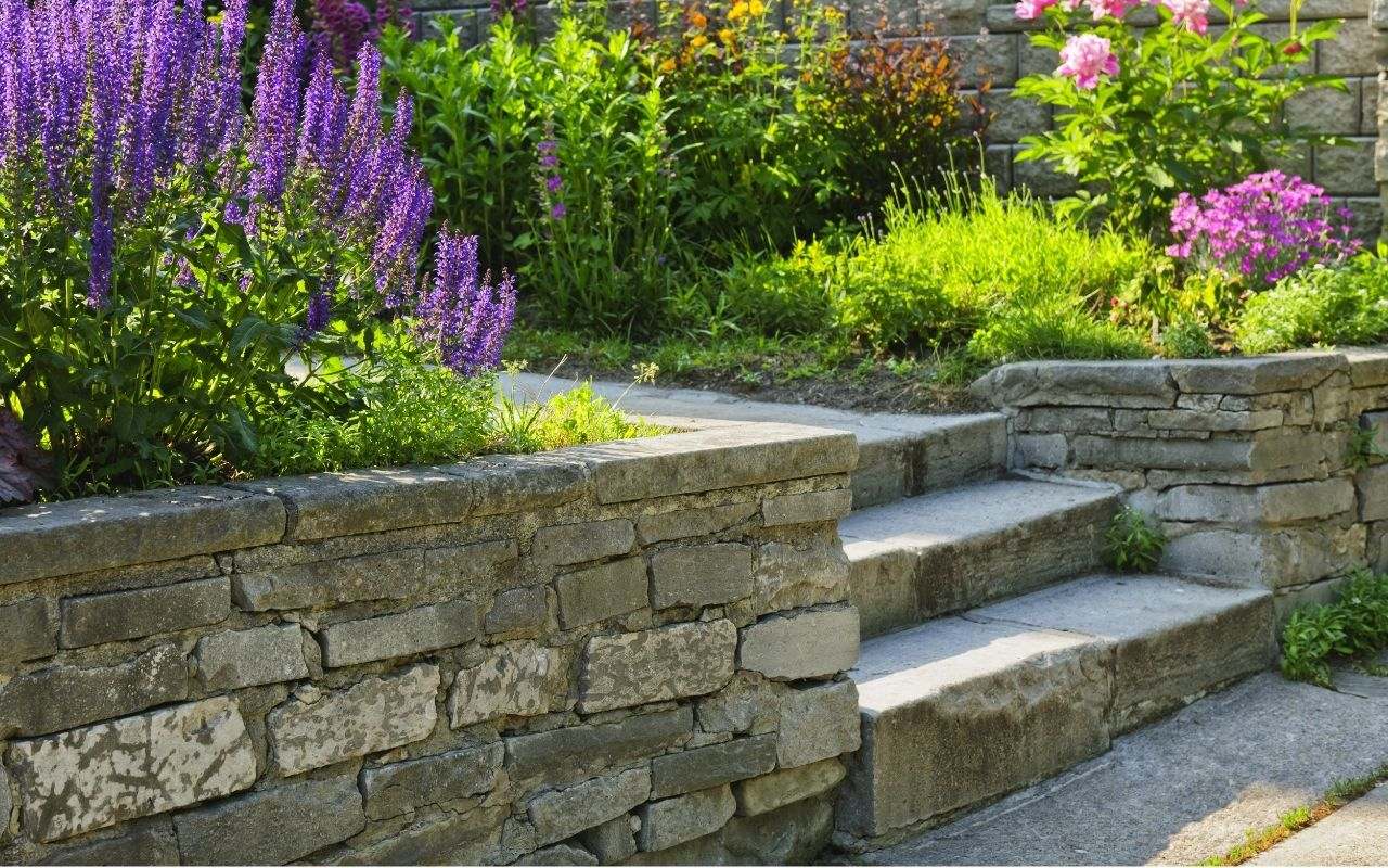 retaining-wall-installation-tip